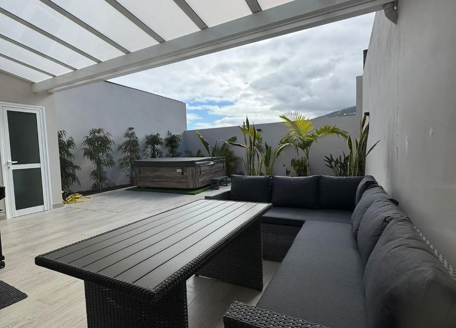 فيلا Mojo Surf Yoga House لا أوروتافا